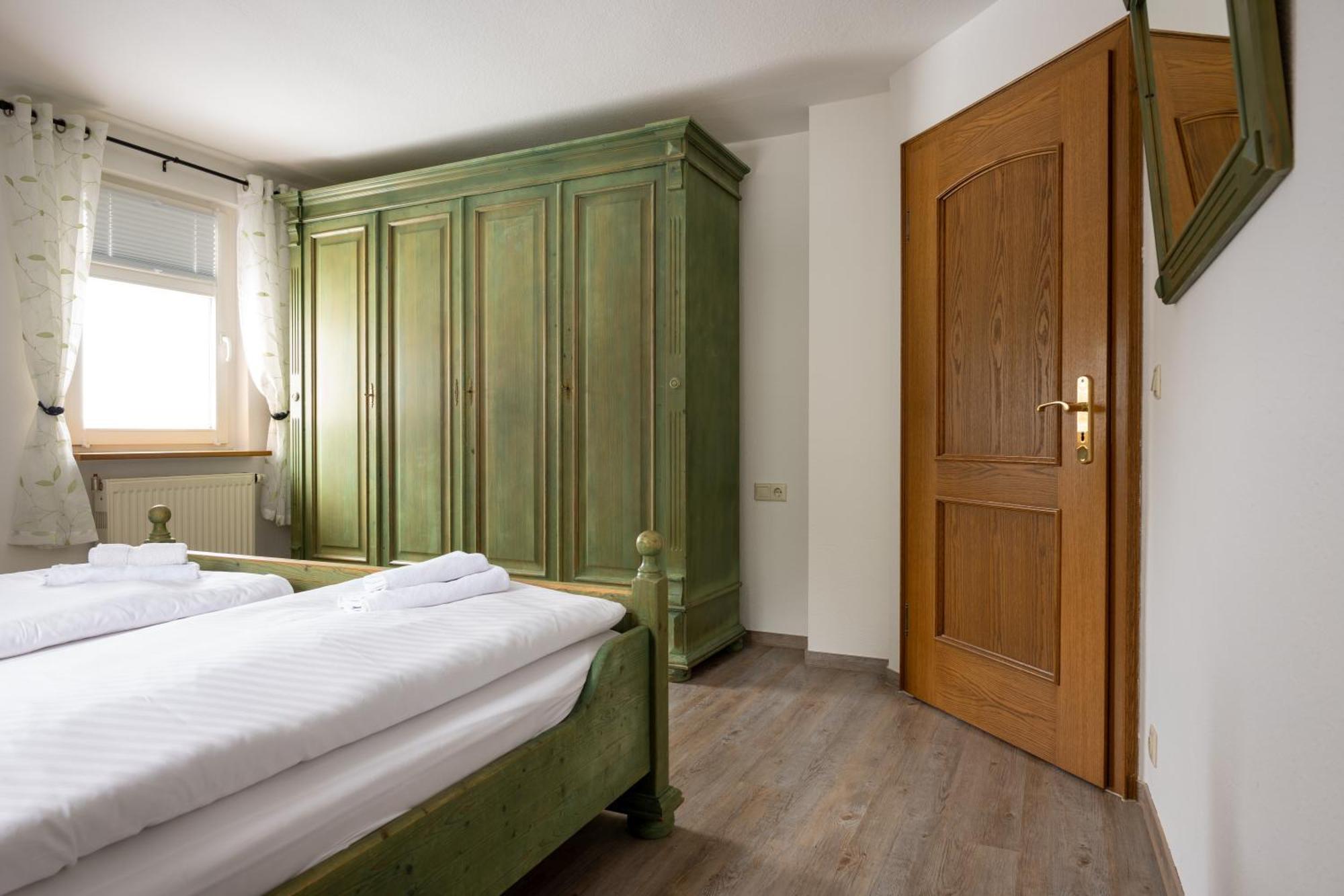 Ferienanlage Zum Silberstollen 2 Haeuser Am Berg Polderhof Und Weisseritzhuette Алтенберг Източен Ерцгебирге Екстериор снимка