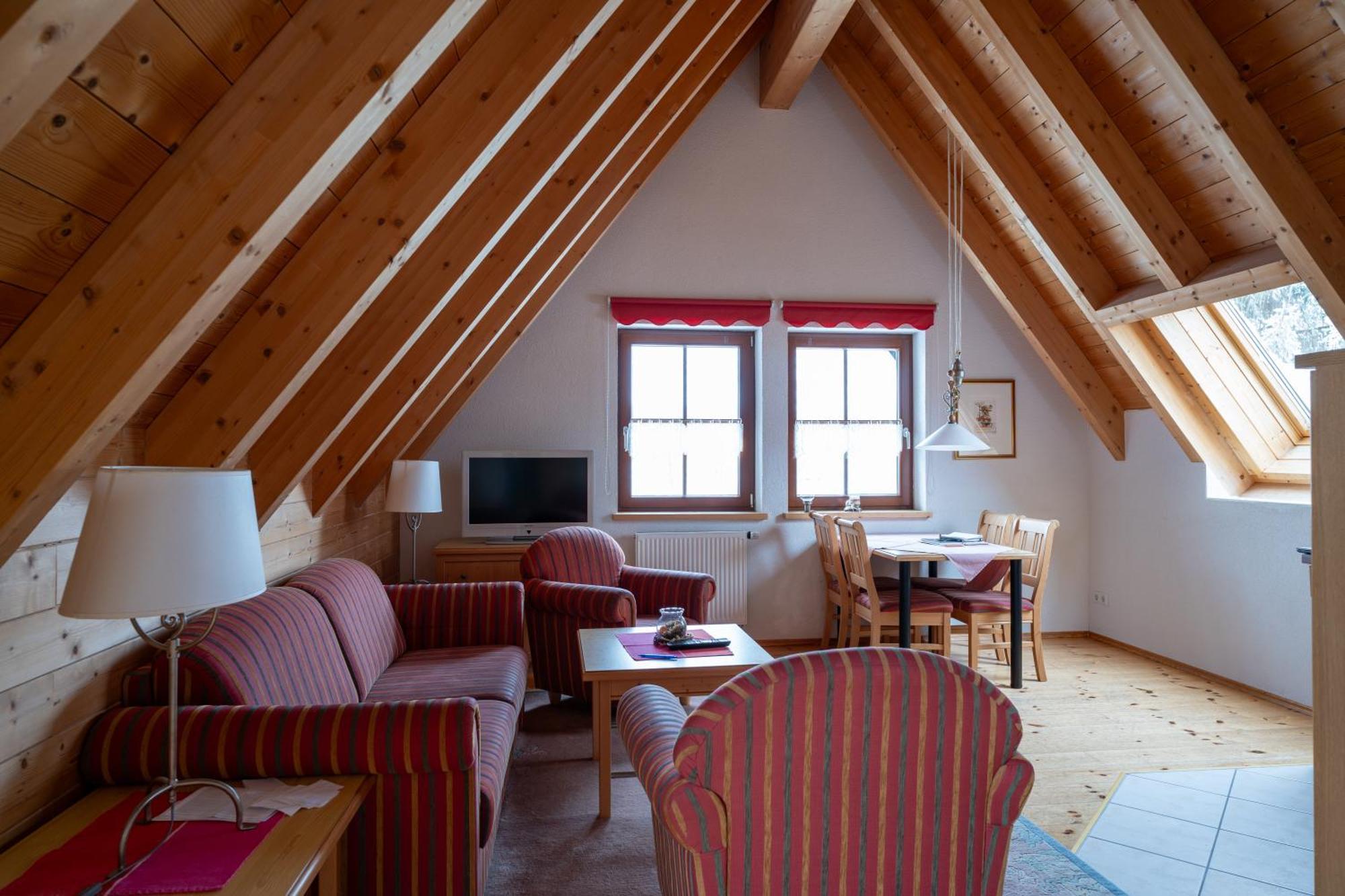 Ferienanlage Zum Silberstollen 2 Haeuser Am Berg Polderhof Und Weisseritzhuette Алтенберг Източен Ерцгебирге Екстериор снимка
